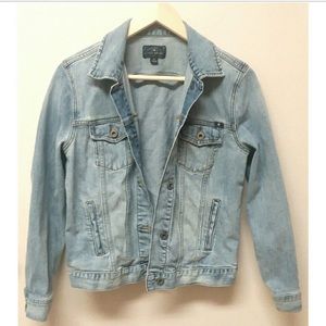 Lucky brand jean jacket size medium
